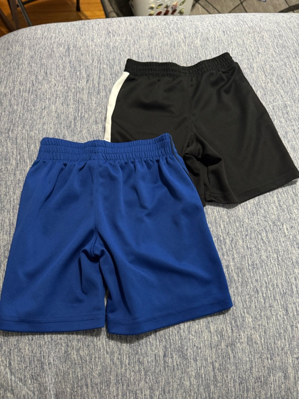 Boys Athletic Shorts Bundle 4T - Picture 5 of 7